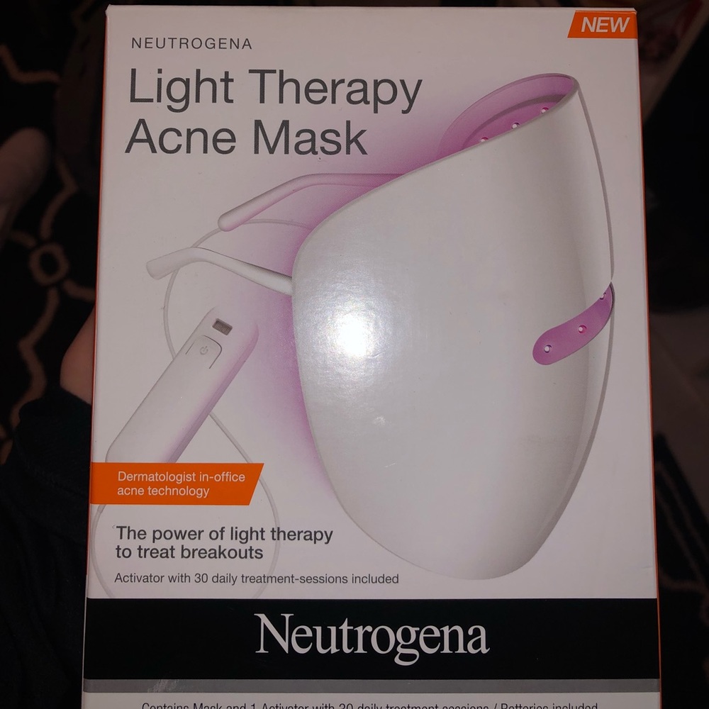 Light therapy acne mask- Neutrogena